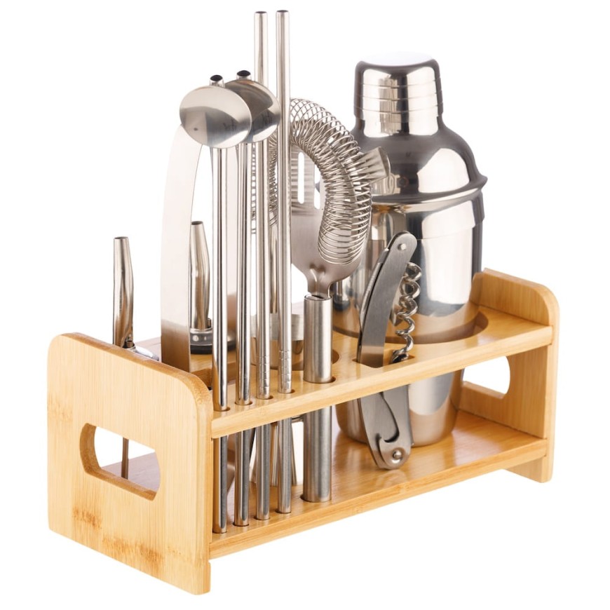 Set cocktail shaker și accesorii – suport din lemn